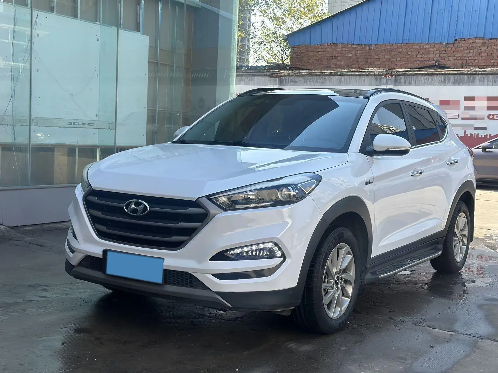 2018 HYUNDAI TUCSON view 1