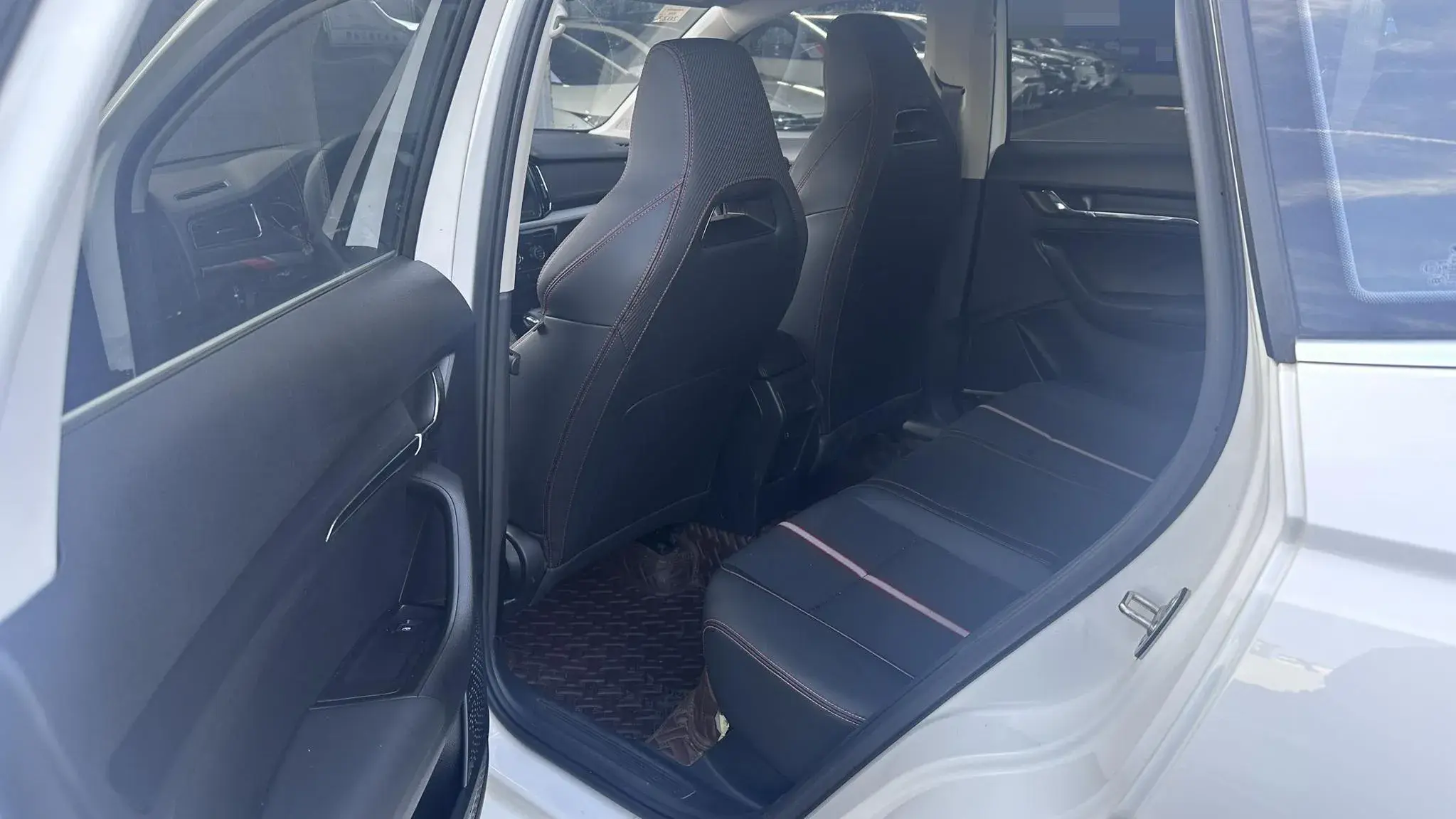 2020 SKODA KAMIQ thumbnail 4