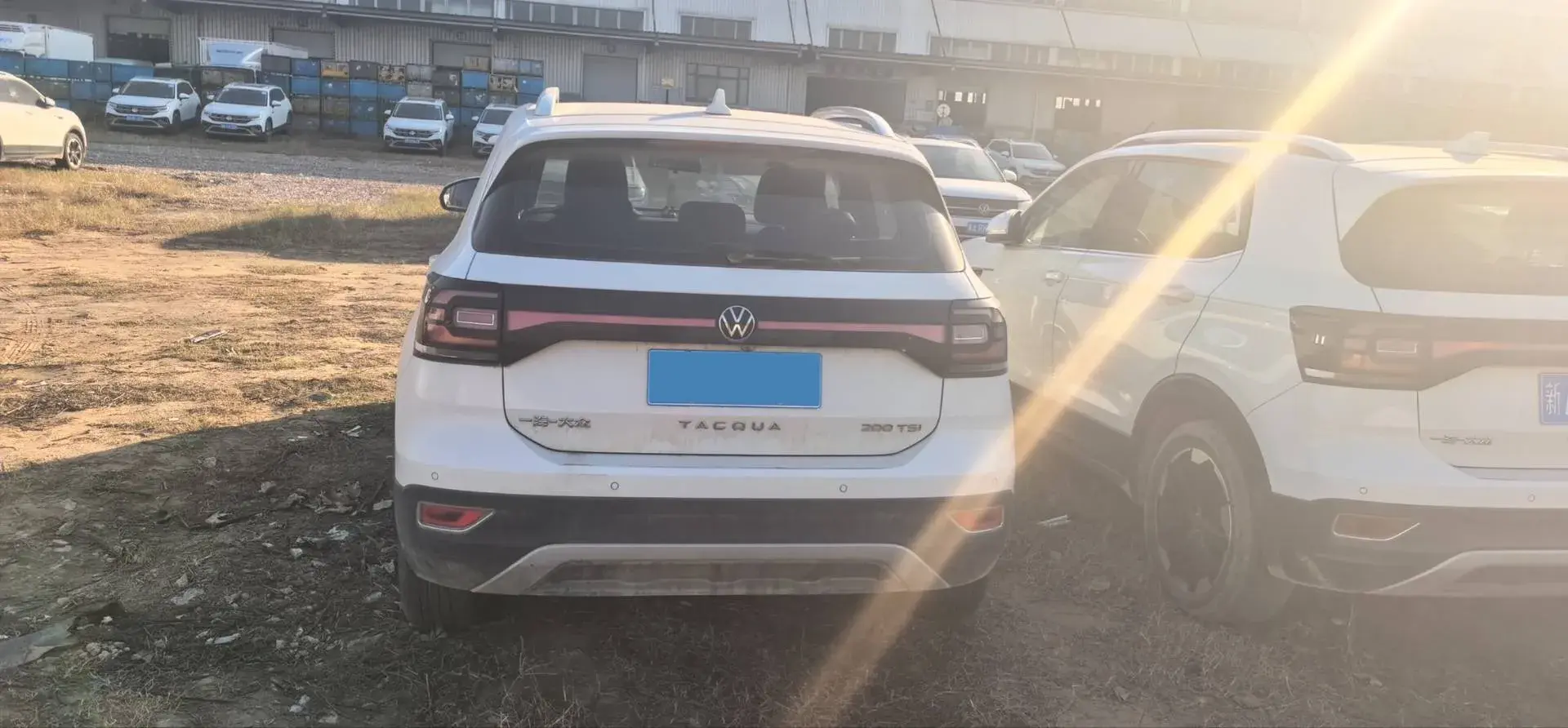 2021 VOLKSWAGEN TACQUA thumbnail 4