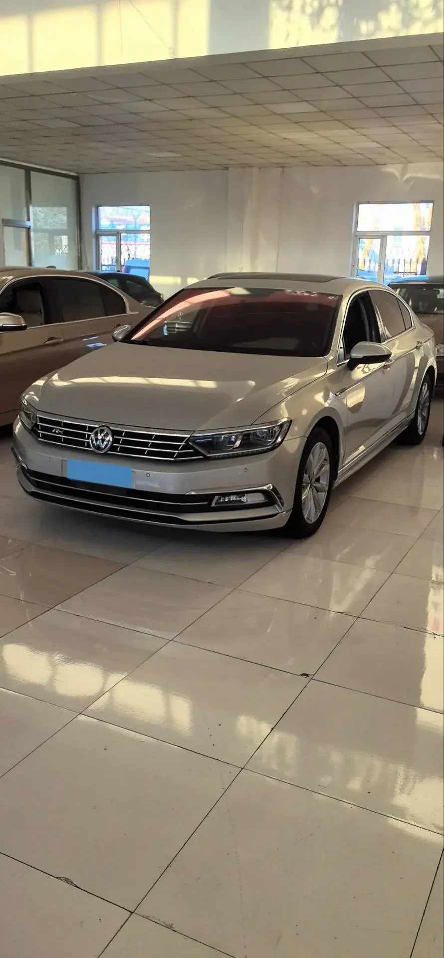 2019 VOLKSWAGEN MAGOTAN thumbnail 2