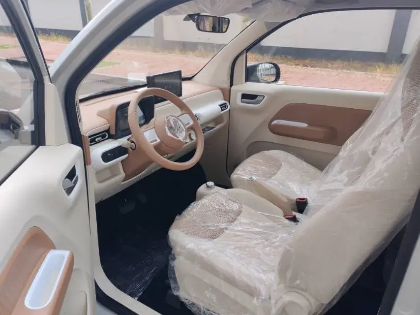 2024 WULING HONGGUANG thumbnail 2