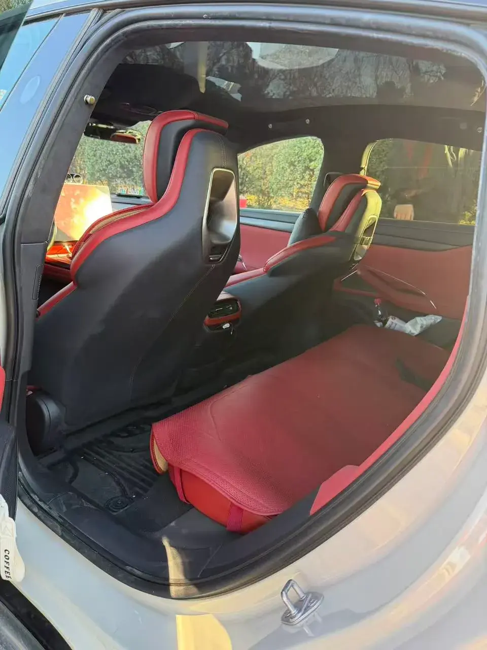 2024 MI SU7 thumbnail 4