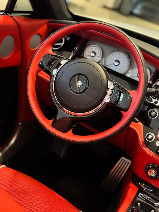 2018 Rolls-Royce Dawn 6.6T 571HP V12 8AT,autocango,china used car exporter,china ev exporter,chinese used car exporter,chinese used ev exporter