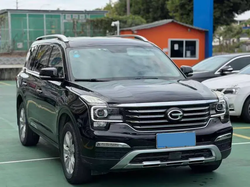 2017 GAC TRUMPCHI thumbnail 3