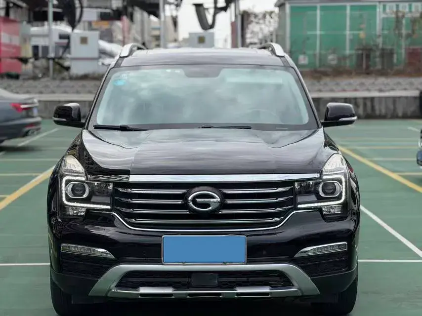 2017 GAC TRUMPCHI thumbnail 2