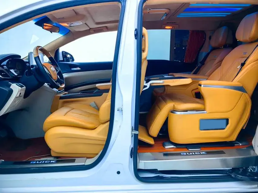 2021 BUICK GL8 thumbnail 4