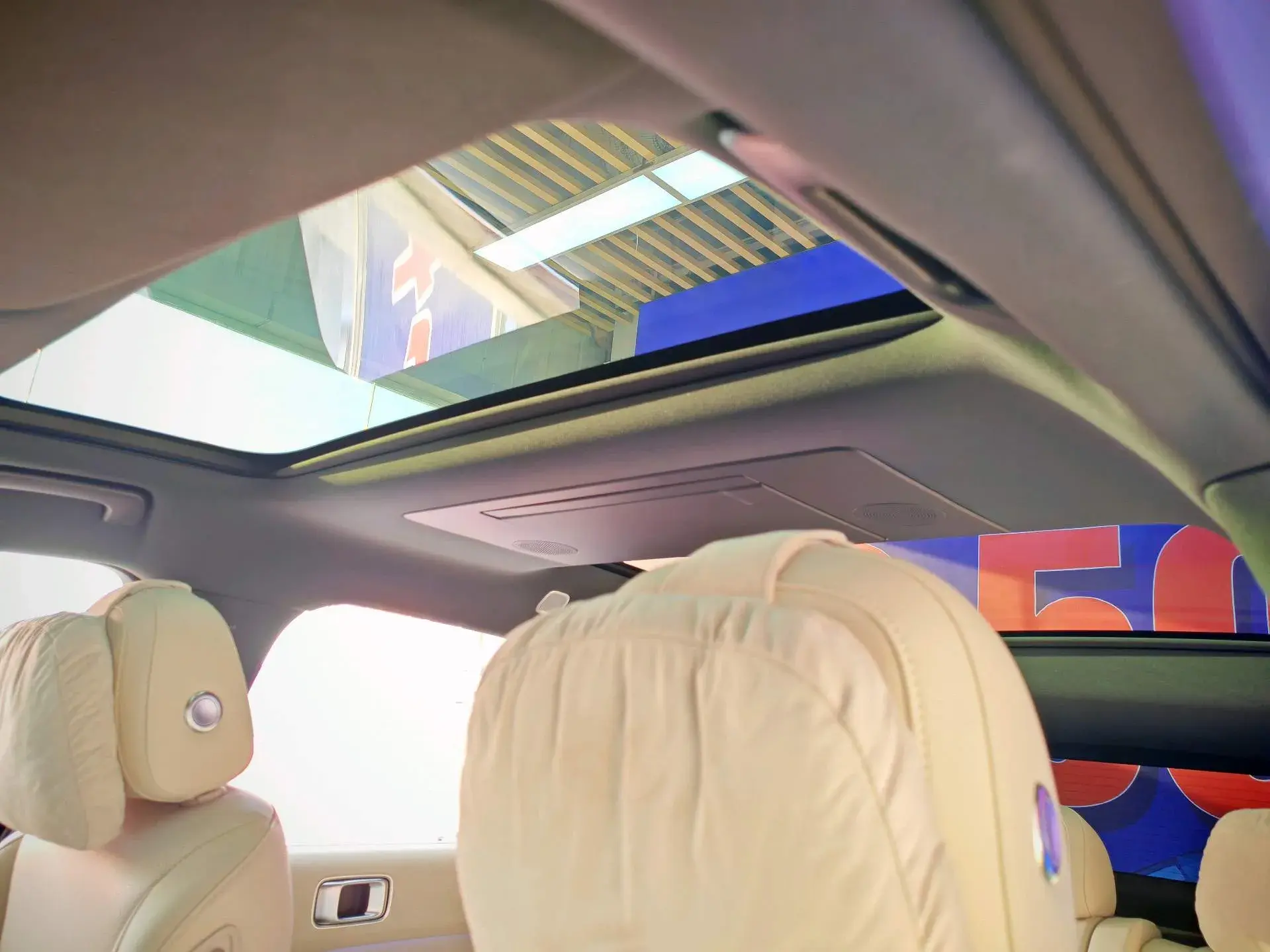 2023 LI L7 thumbnail 4