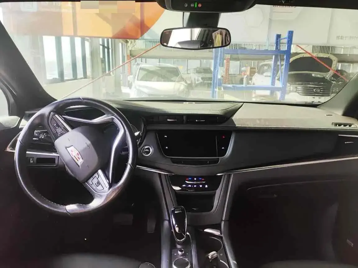 2021 CADILLAC XT6 thumbnail 2