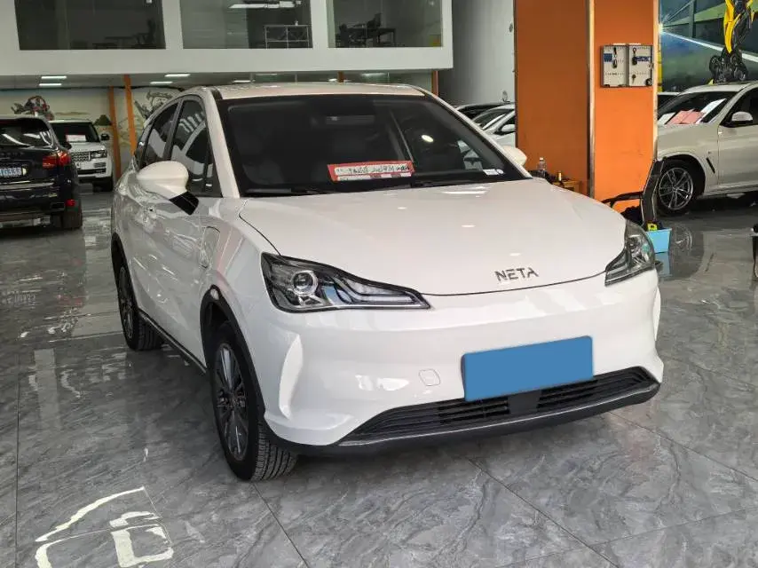 2023 NETA AYA thumbnail 3