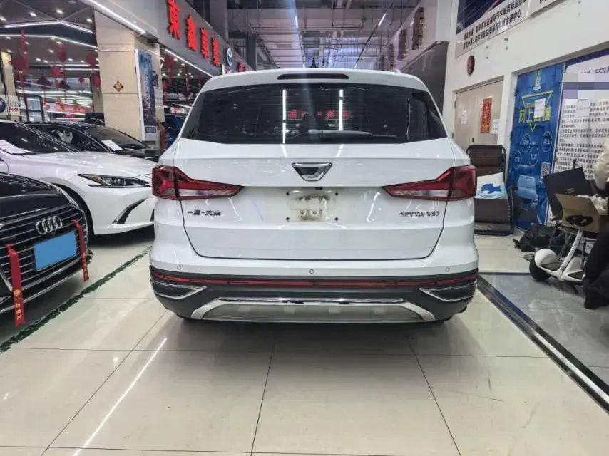 2022 JETTA VS7 thumbnail 3