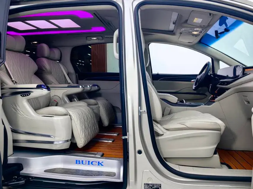 2022 BUICK GL8 thumbnail 4