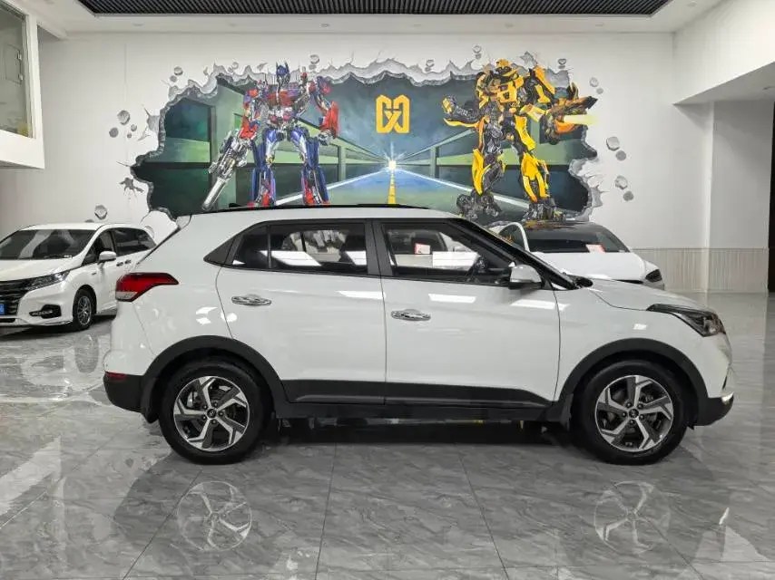 2019 HYUNDAI IX25 thumbnail 4