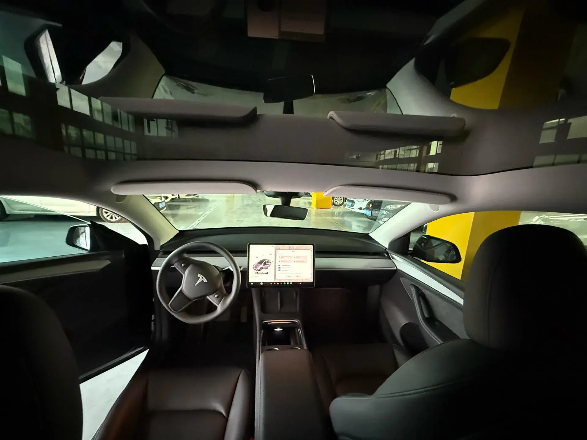 2024 TESLA MODEL thumbnail 4