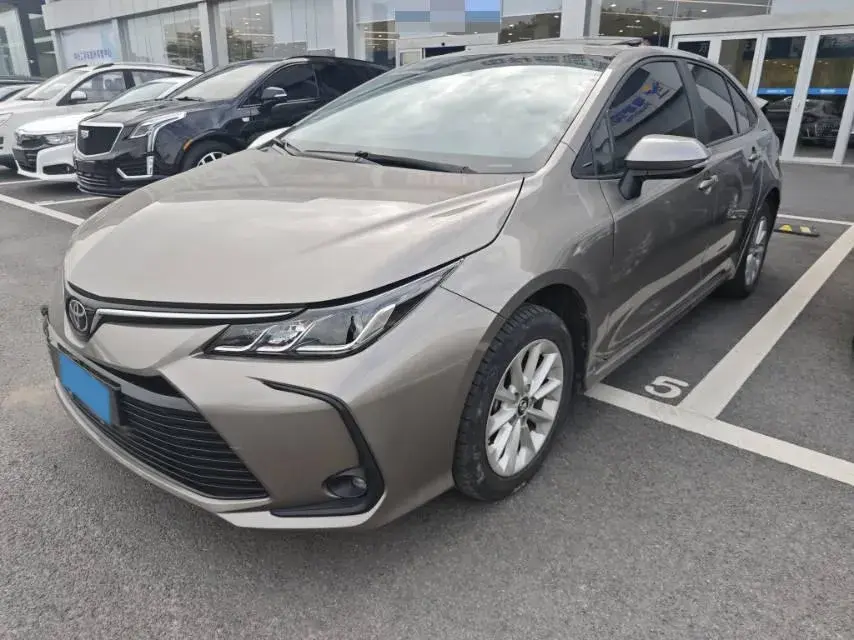 2023 TOYOTA COROLLA view 1
