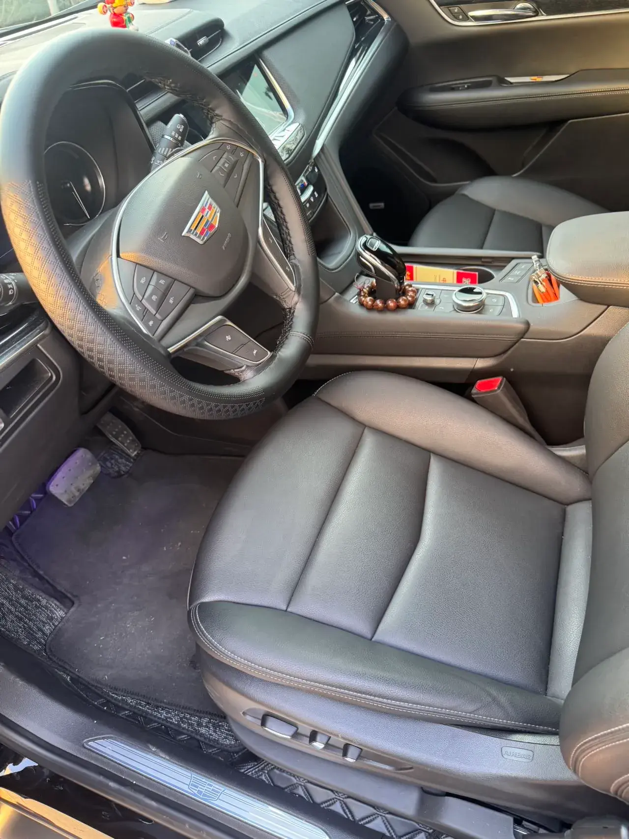 2023 CADILLAC XT5 thumbnail 3