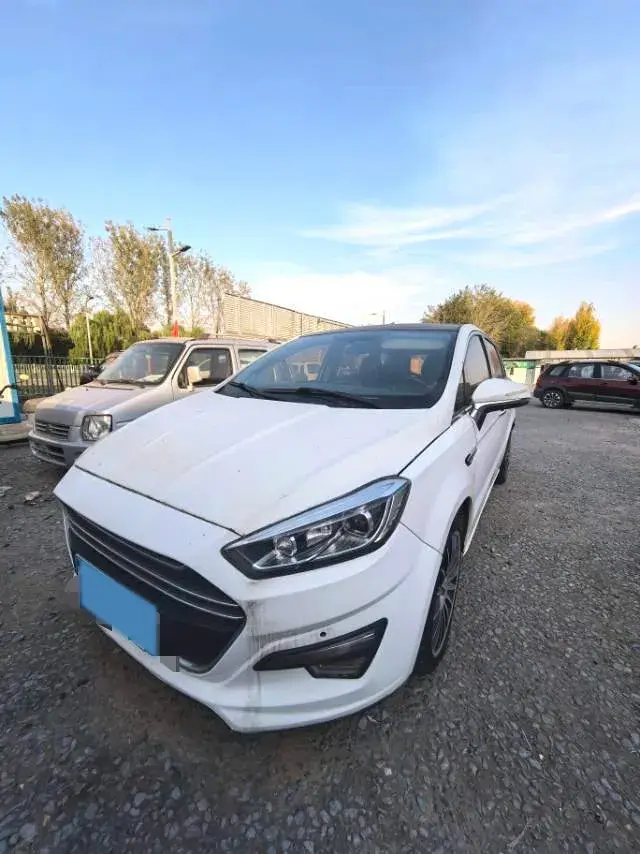 2017 LiFan XuanLang 1.5T 141HP L4 8AT