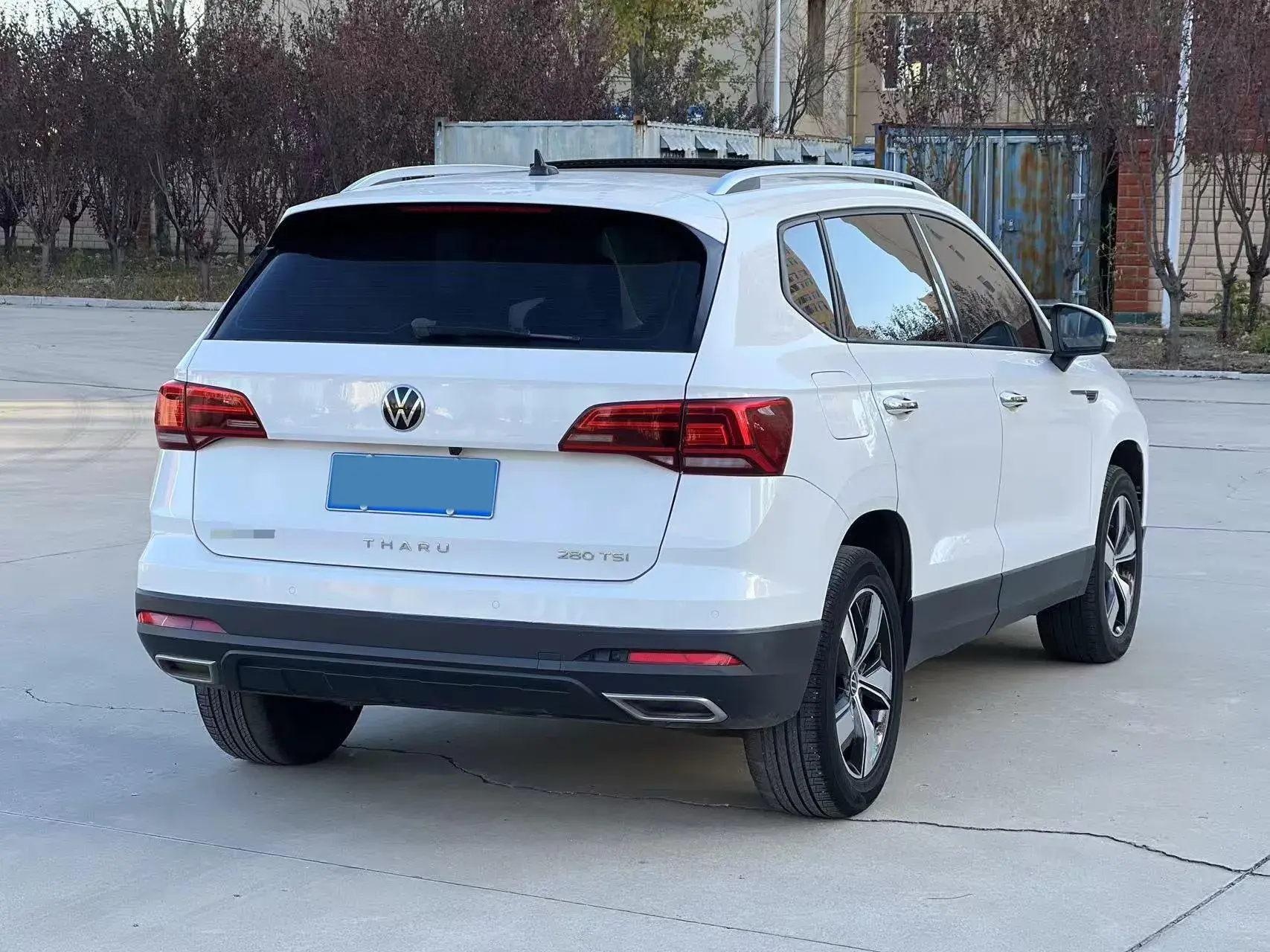 2021 VOLKSWAGEN THARU thumbnail 3