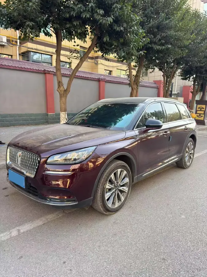 2022 Lincoln Corsair 2.0T 245HP L4 8AT