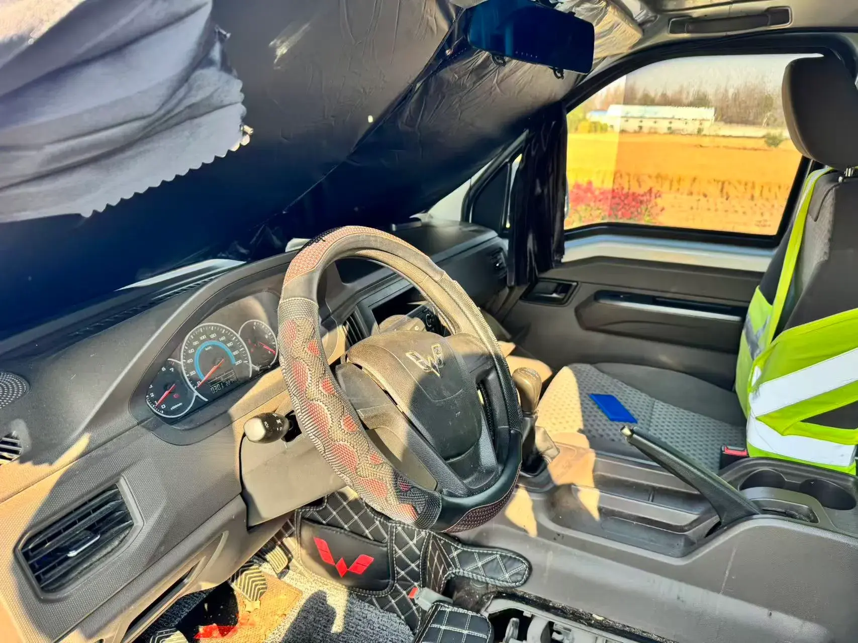 2022 WULING RONGGUANG thumbnail 3