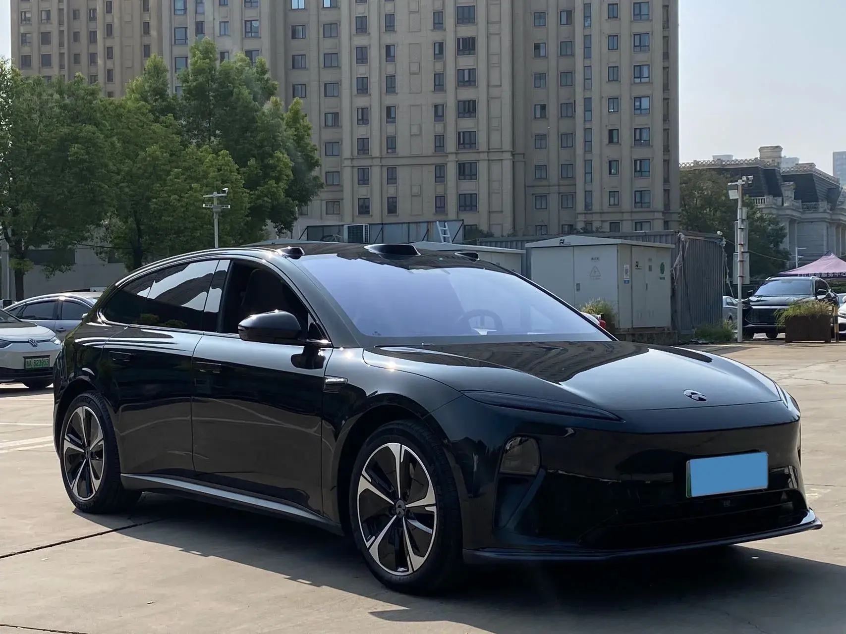 2024 NIO ET5T thumbnail 3