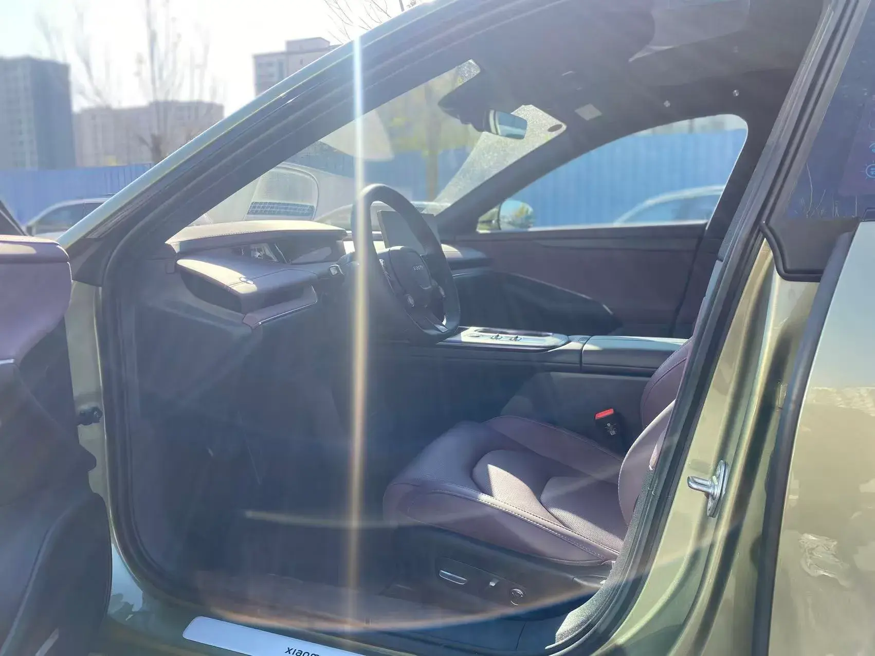 2024 MI SU7 thumbnail 4