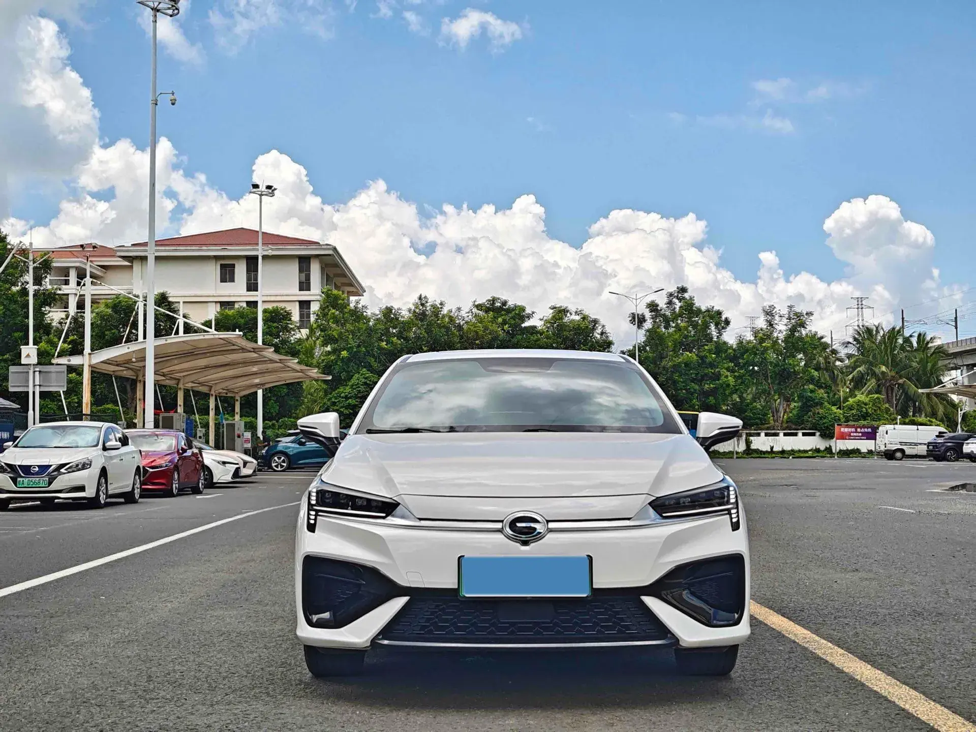 2023 AION S thumbnail 2