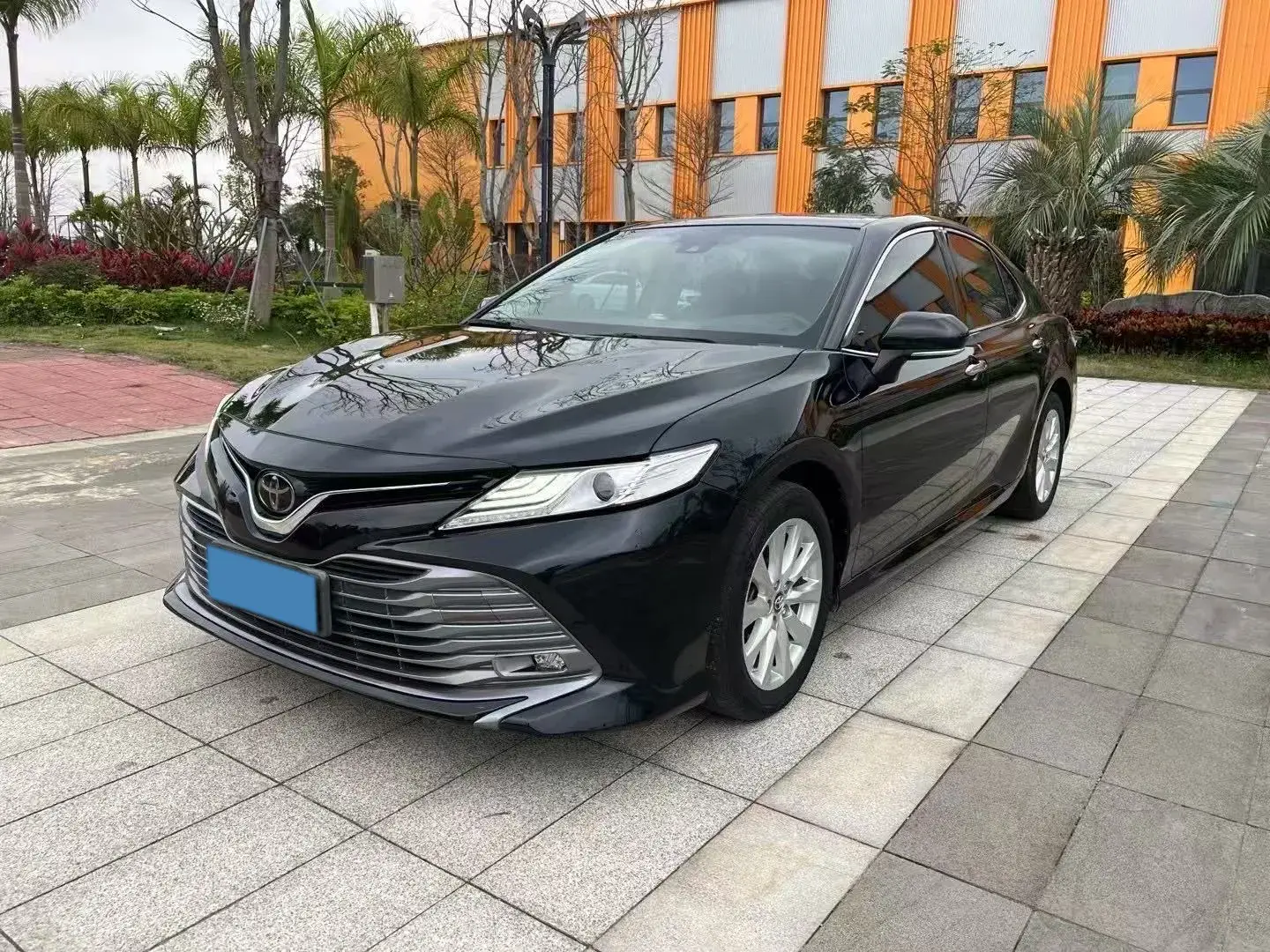 2019 TOYOTA CAMRY view 1