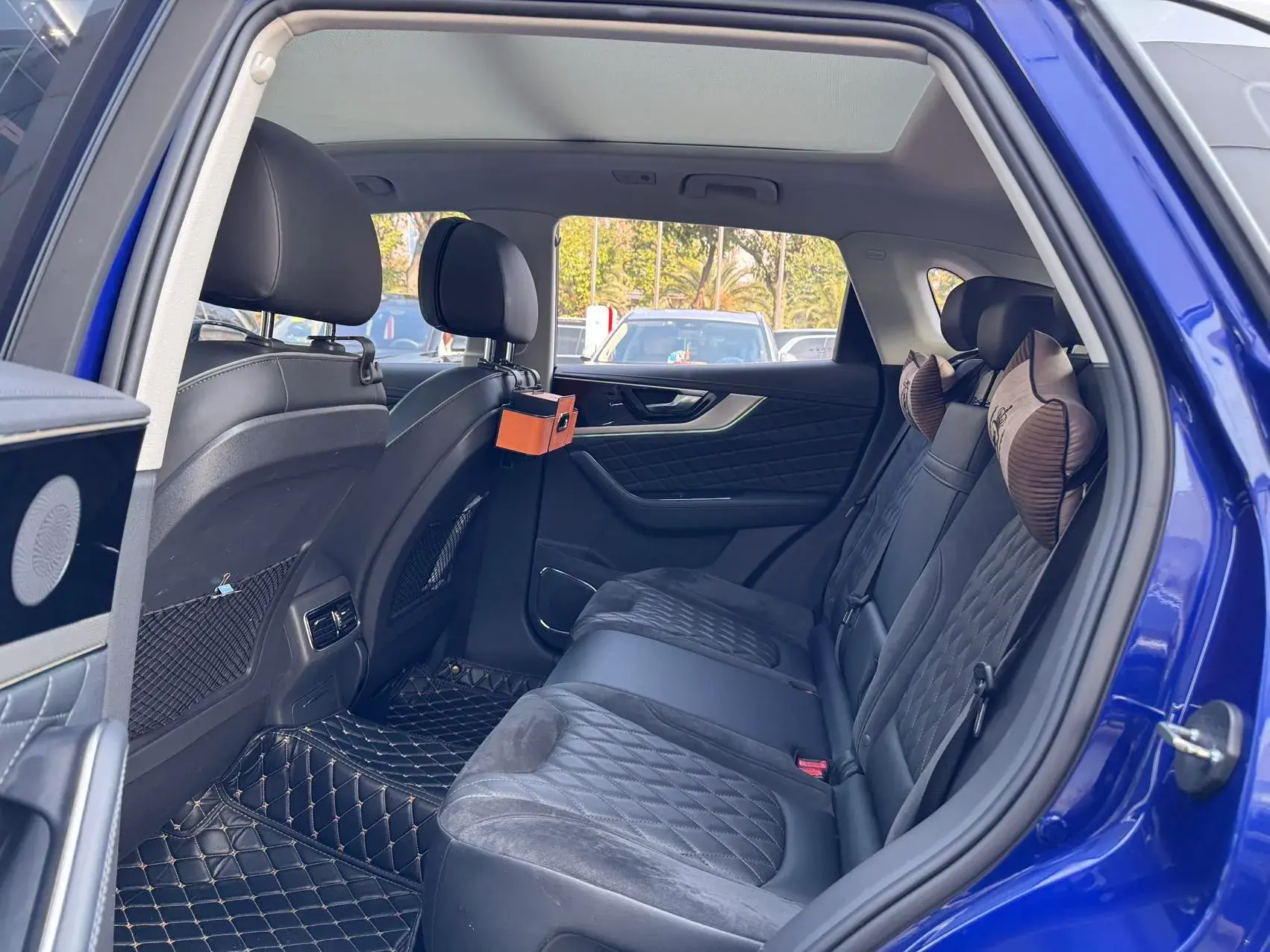 2019 HONGQI HS5 thumbnail 4