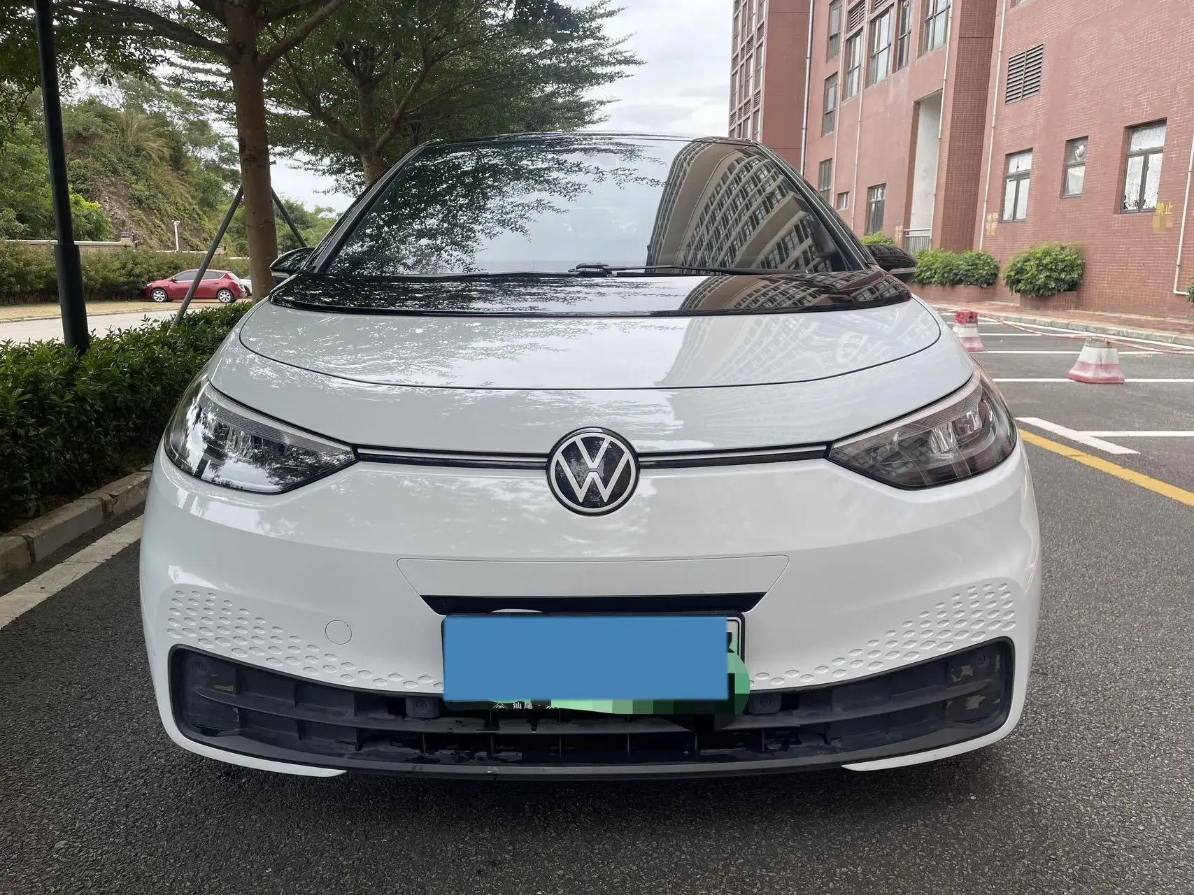 2023 VOLKSWAGEN ID.3 thumbnail 2