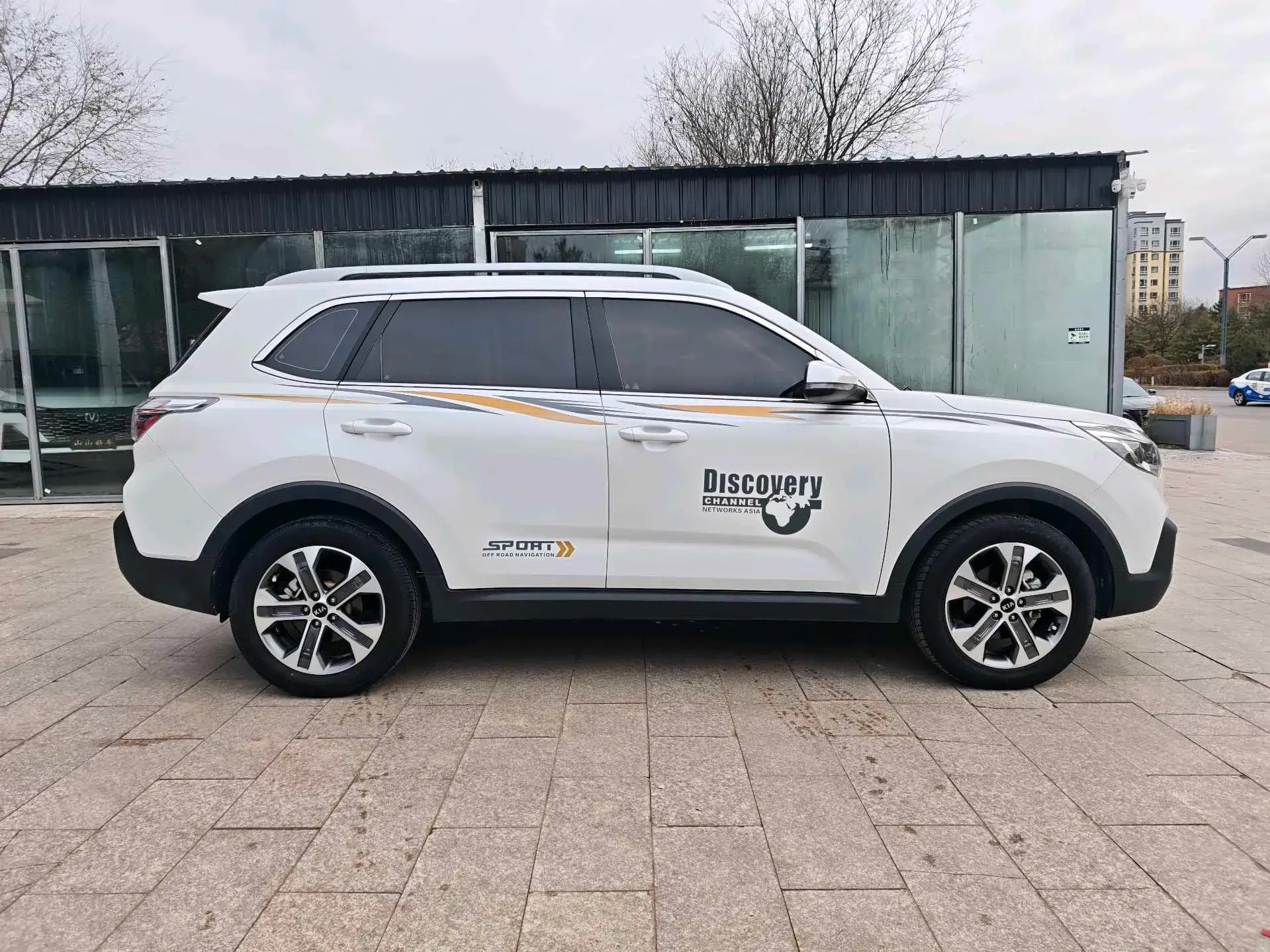 2018 KIA SPORTAGE thumbnail 3