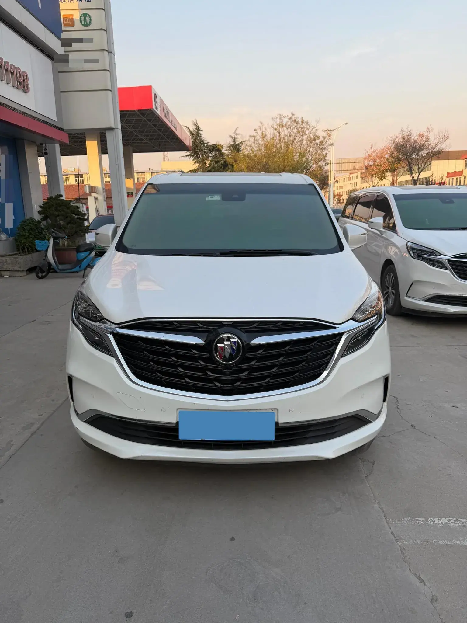 2020 BUICK GL8 thumbnail 2