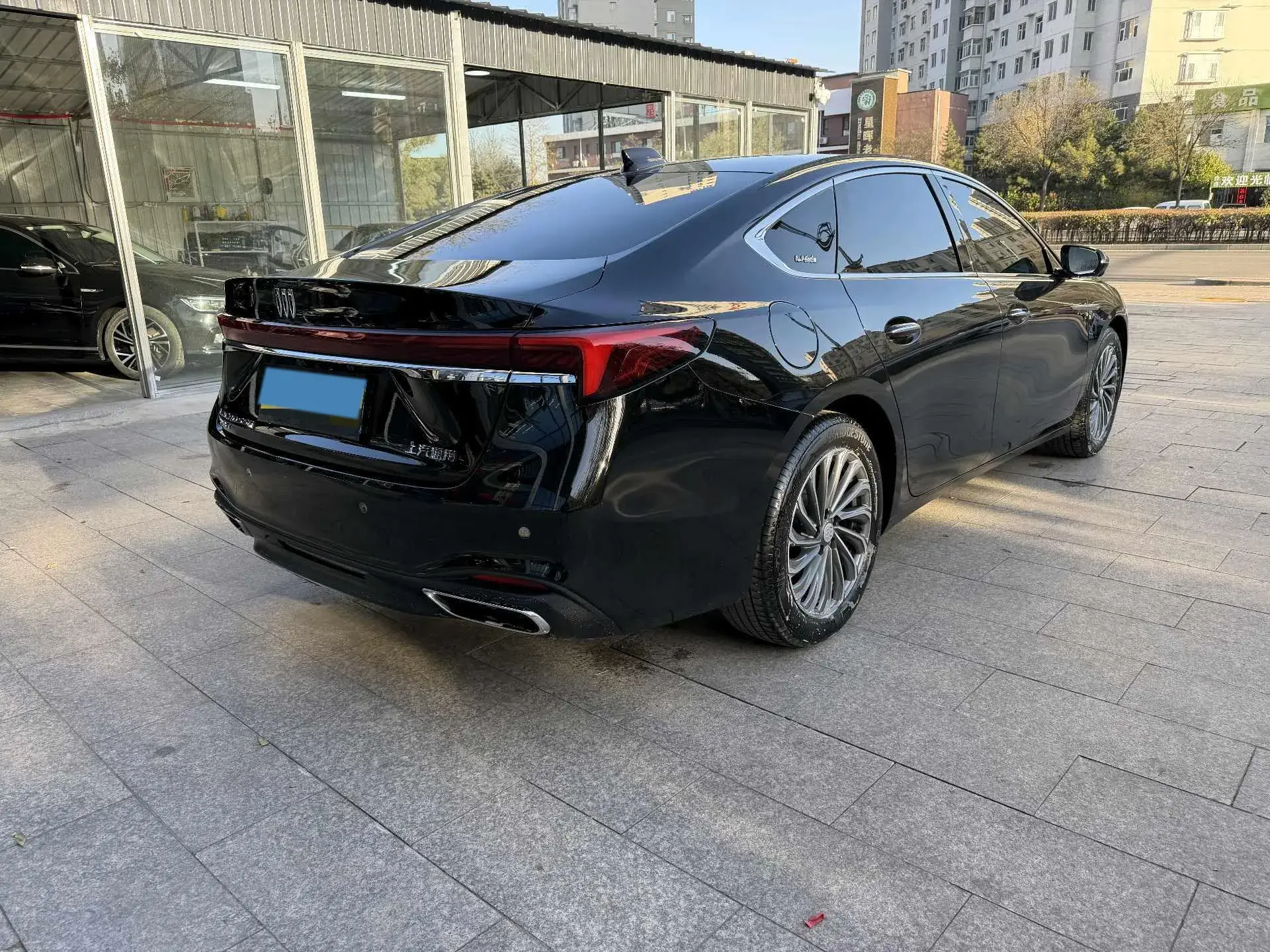 2024 BUICK LARCOSSE thumbnail 4