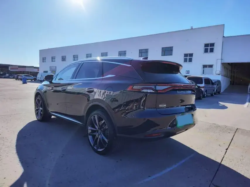 2018 BYD TANG thumbnail 4