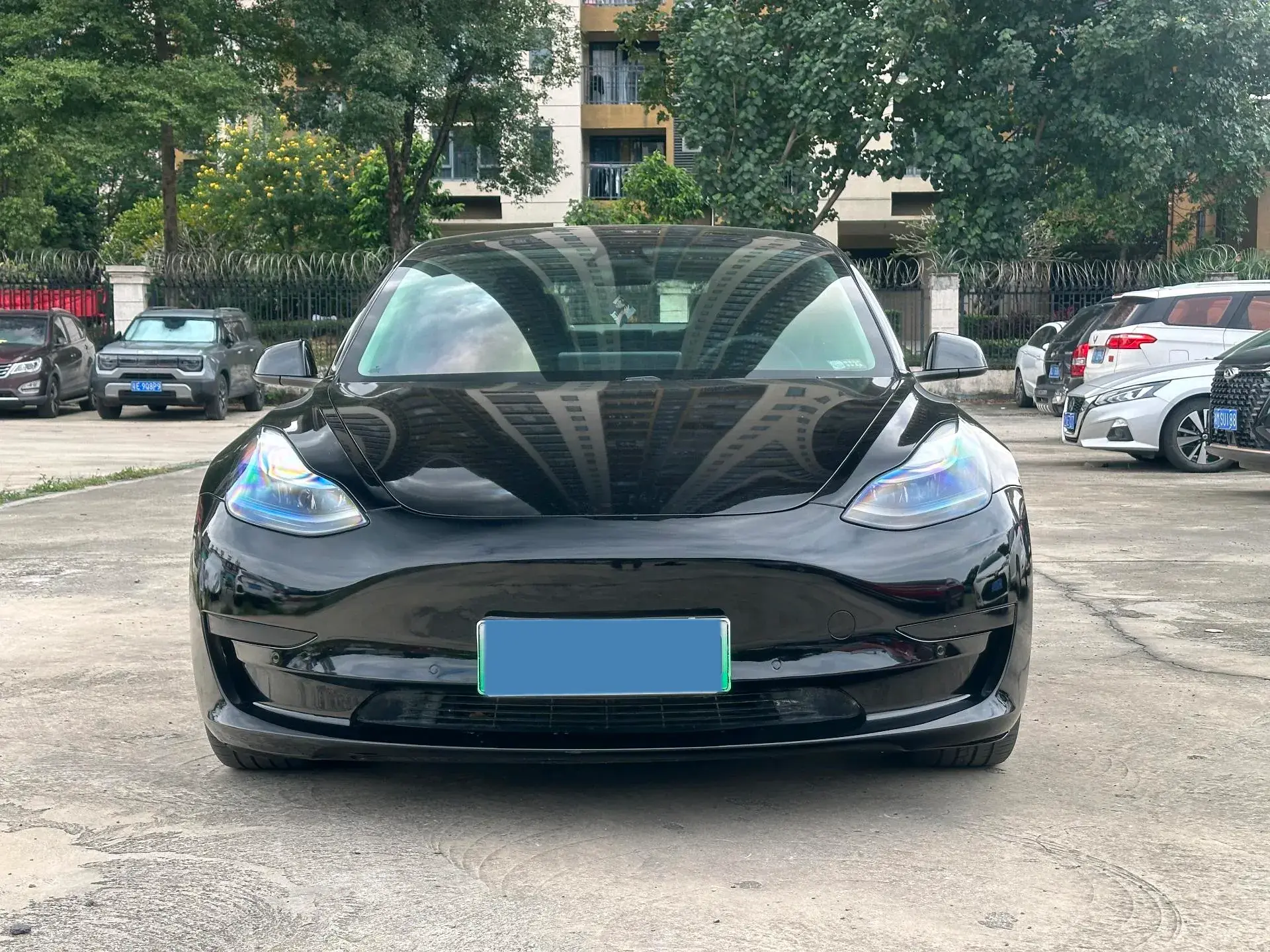 2021 TESLA MODEL thumbnail 2