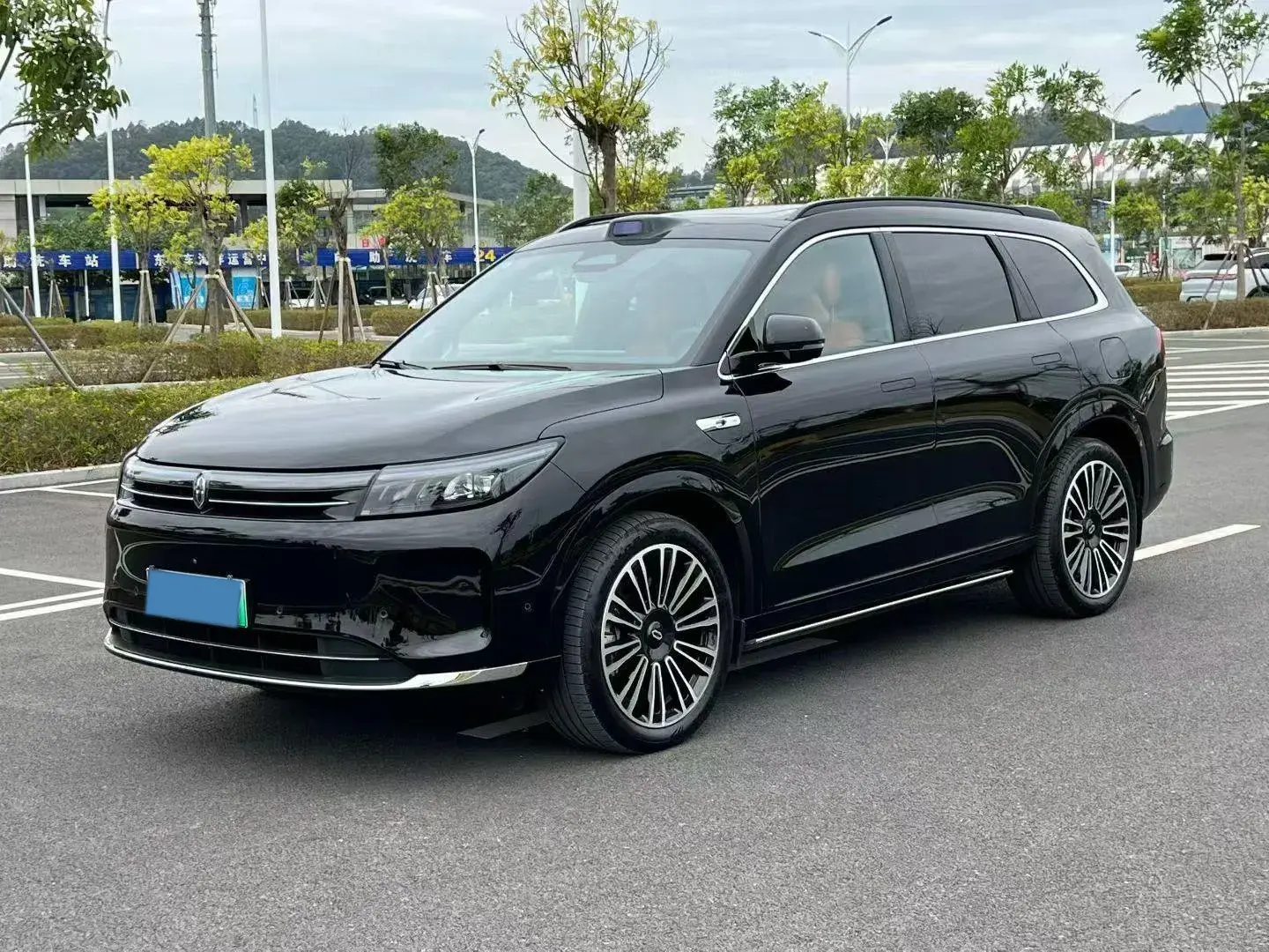 2024 AITO AITO view 1