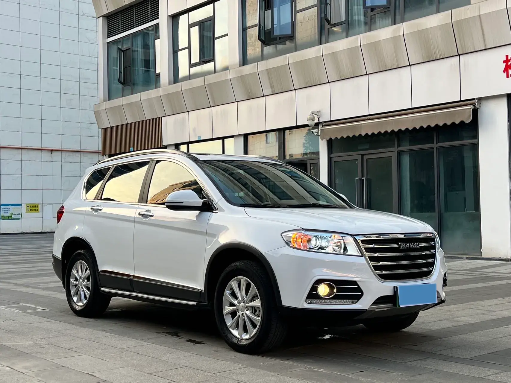 2019 HAVAL H6 thumbnail 3