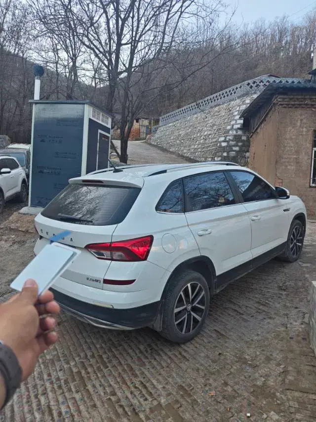2022 SKODA KAMIQ thumbnail 4