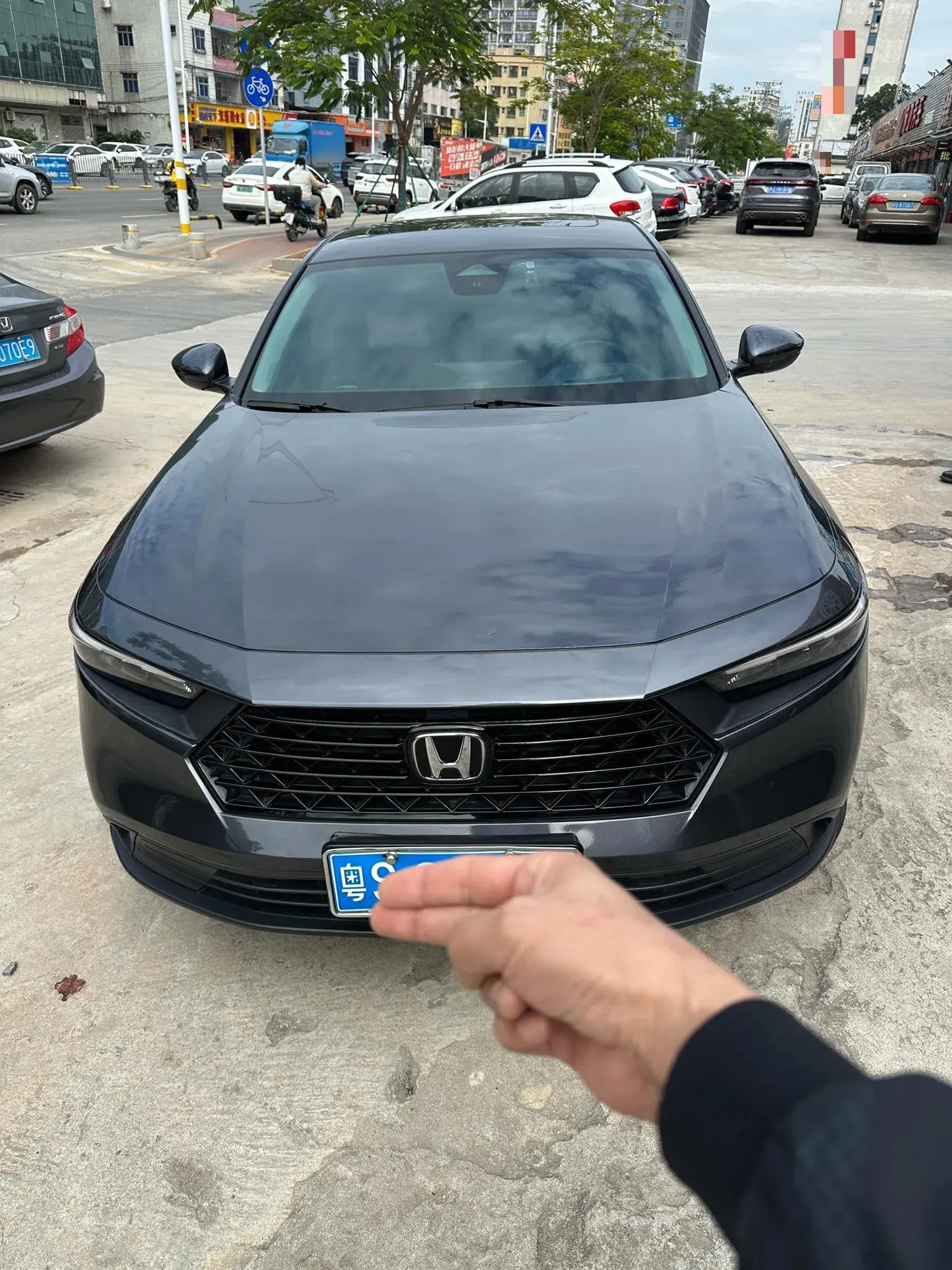 2023 HONDA ACCORD thumbnail 2