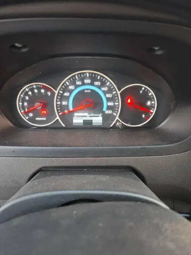 2021 WULING RONGGUANG thumbnail 4