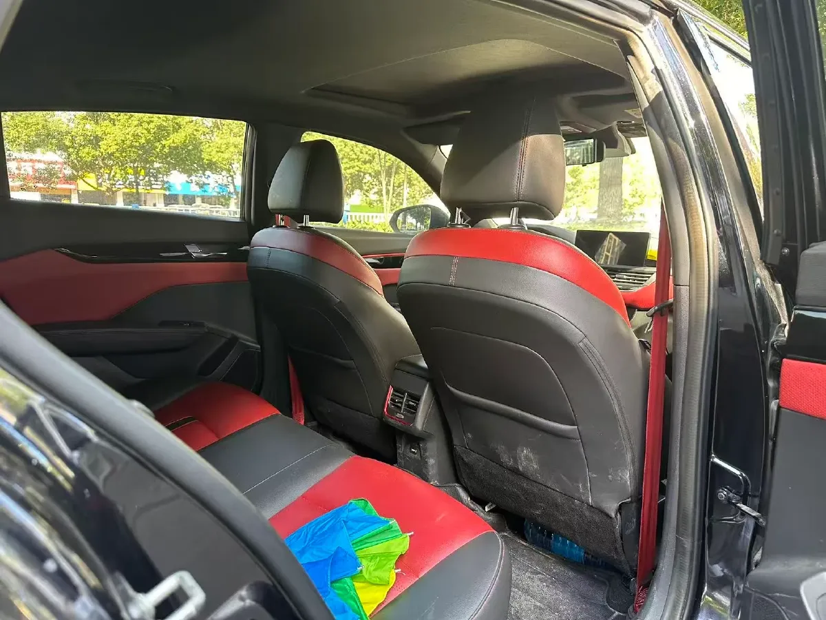 2021 DongFeng Aeolus YiXuan 1.5T 150HP L4 6DCT,autocango,china used car exporter,china ev exporter,chinese used car exporter,chinese used ev exporter