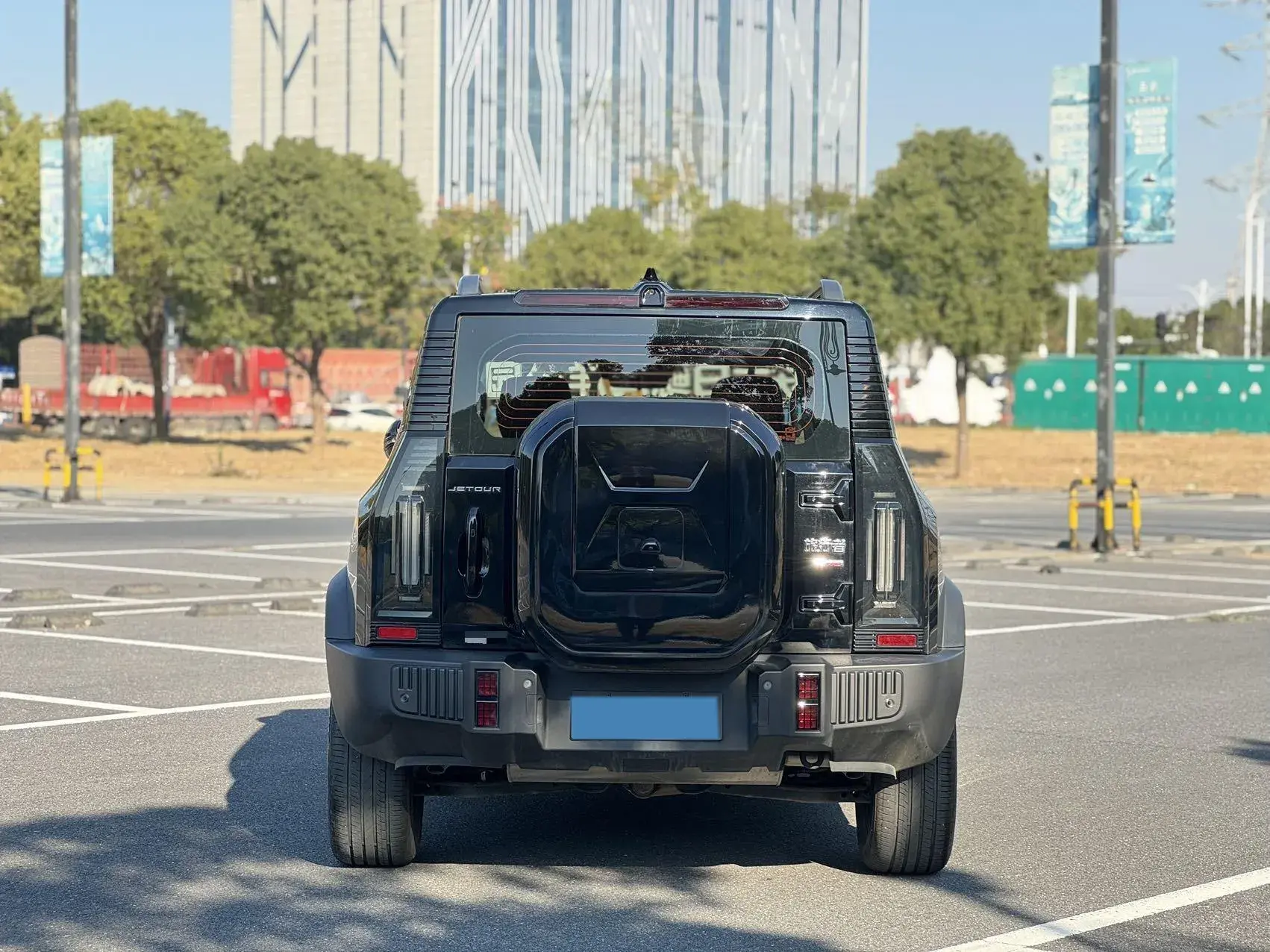 2023 JETOUR TRAVELLER thumbnail 4