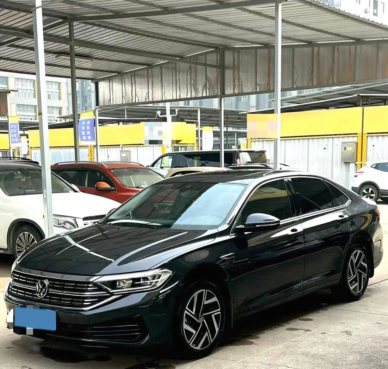 2023 VOLKSWAGEN SAGITAR view 1