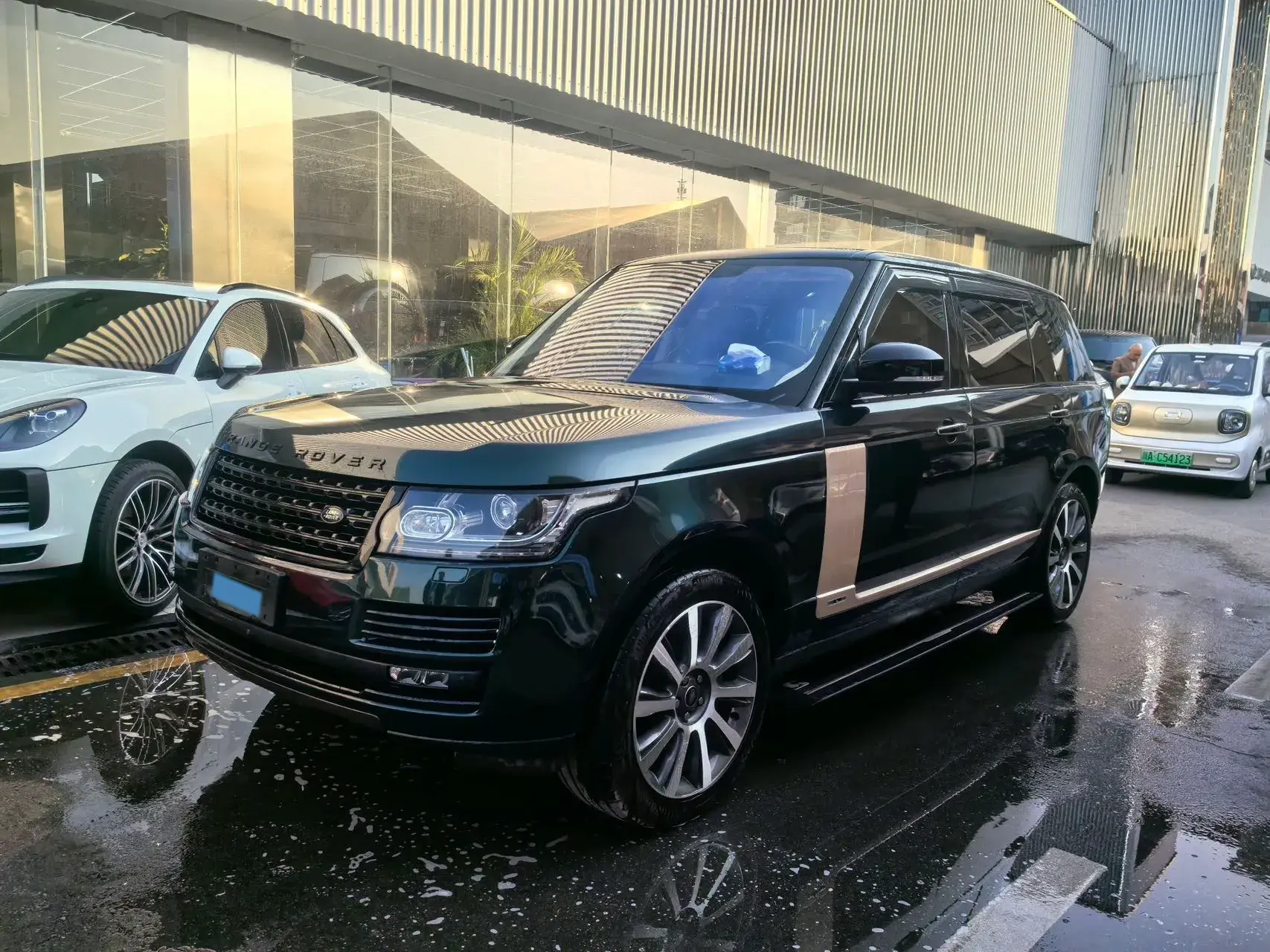 2017 LAND ROVER view 1