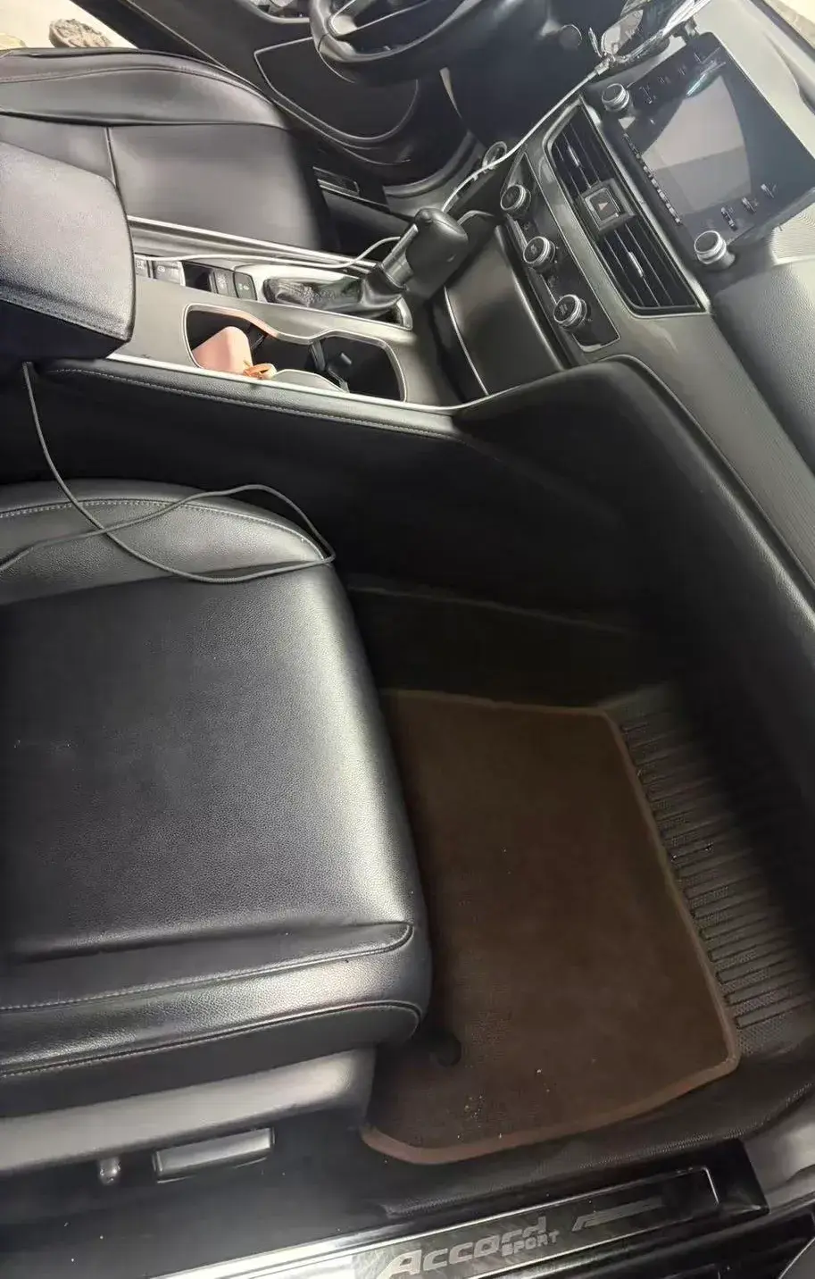 2018 HONDA ACCORD thumbnail 3