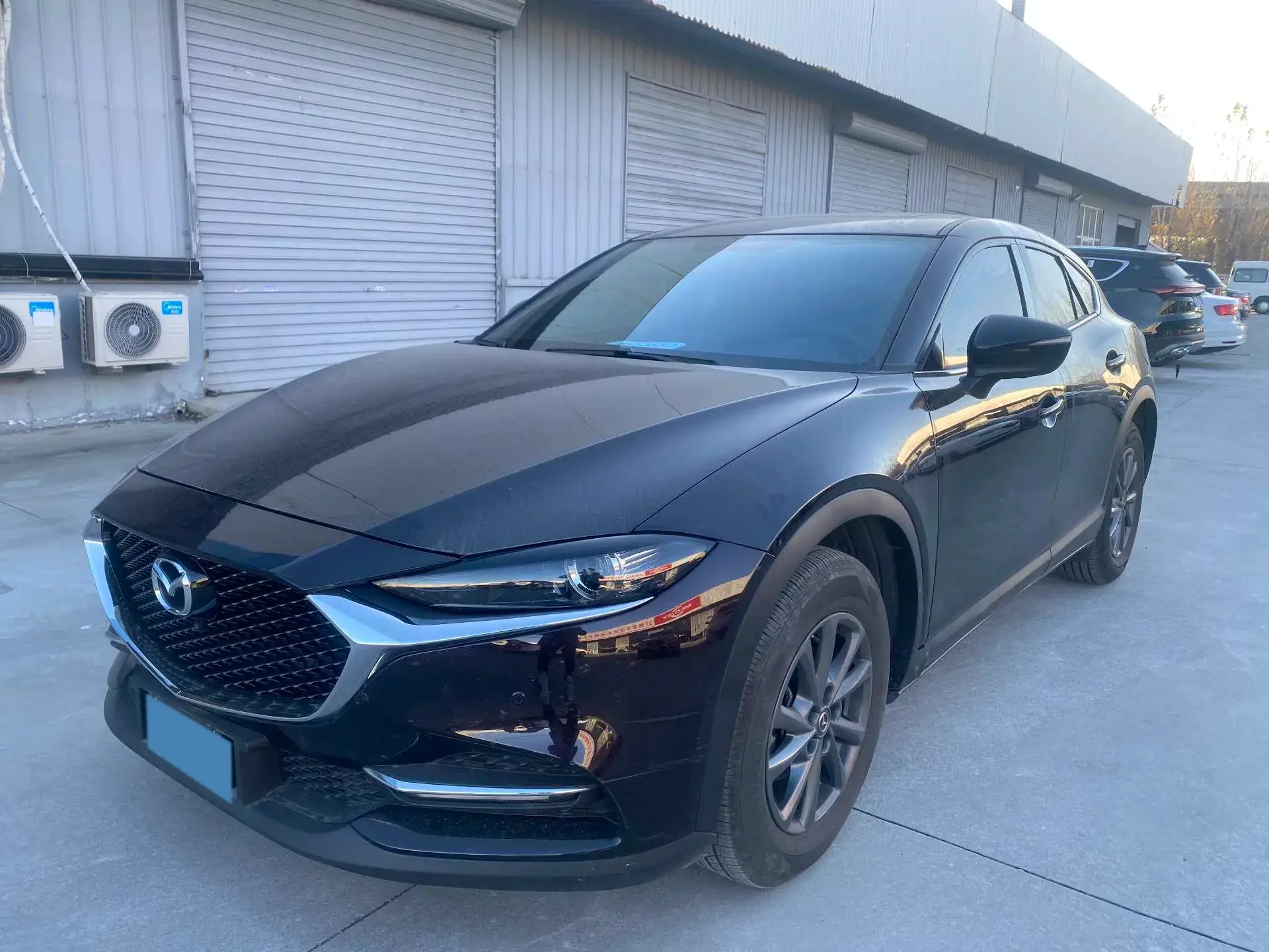 2021 MAZDA CX-4 view 1