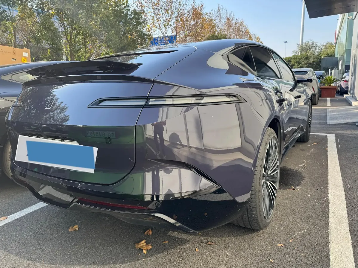 2025 Avatr 12 1.5T 156HP L4 REEV 39.05KWH,autocango,china used car exporter,china ev exporter,chinese used car exporter,chinese used ev exporter