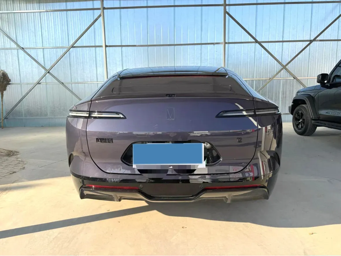 2025 Avatr 12 1.5T 156HP L4 REEV 39.05KWH,autocango,china used car exporter,china ev exporter,chinese used car exporter,chinese used ev exporter