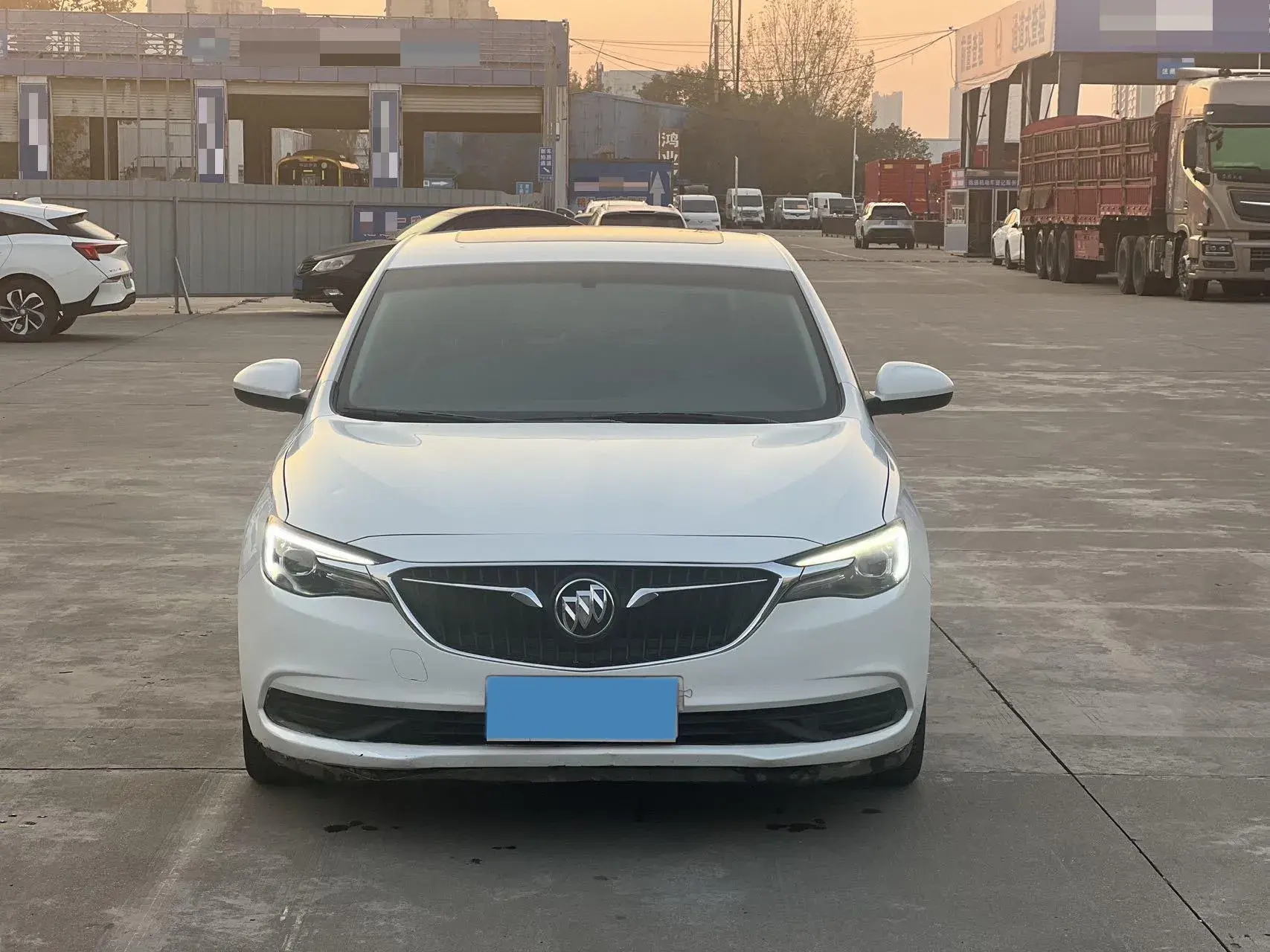 2021 BUICK EXCELLE thumbnail 2