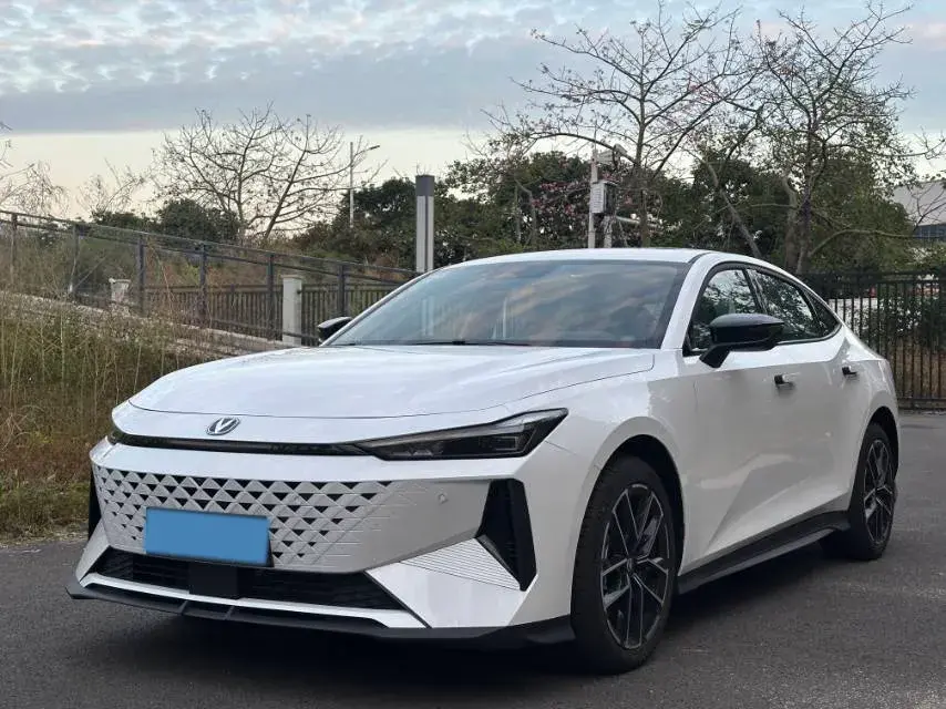 2024 CHANGAN UNI-V view 1