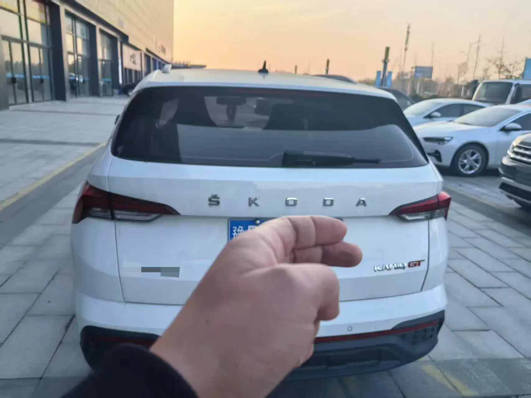 2020 SKODA KAMIQ thumbnail 3